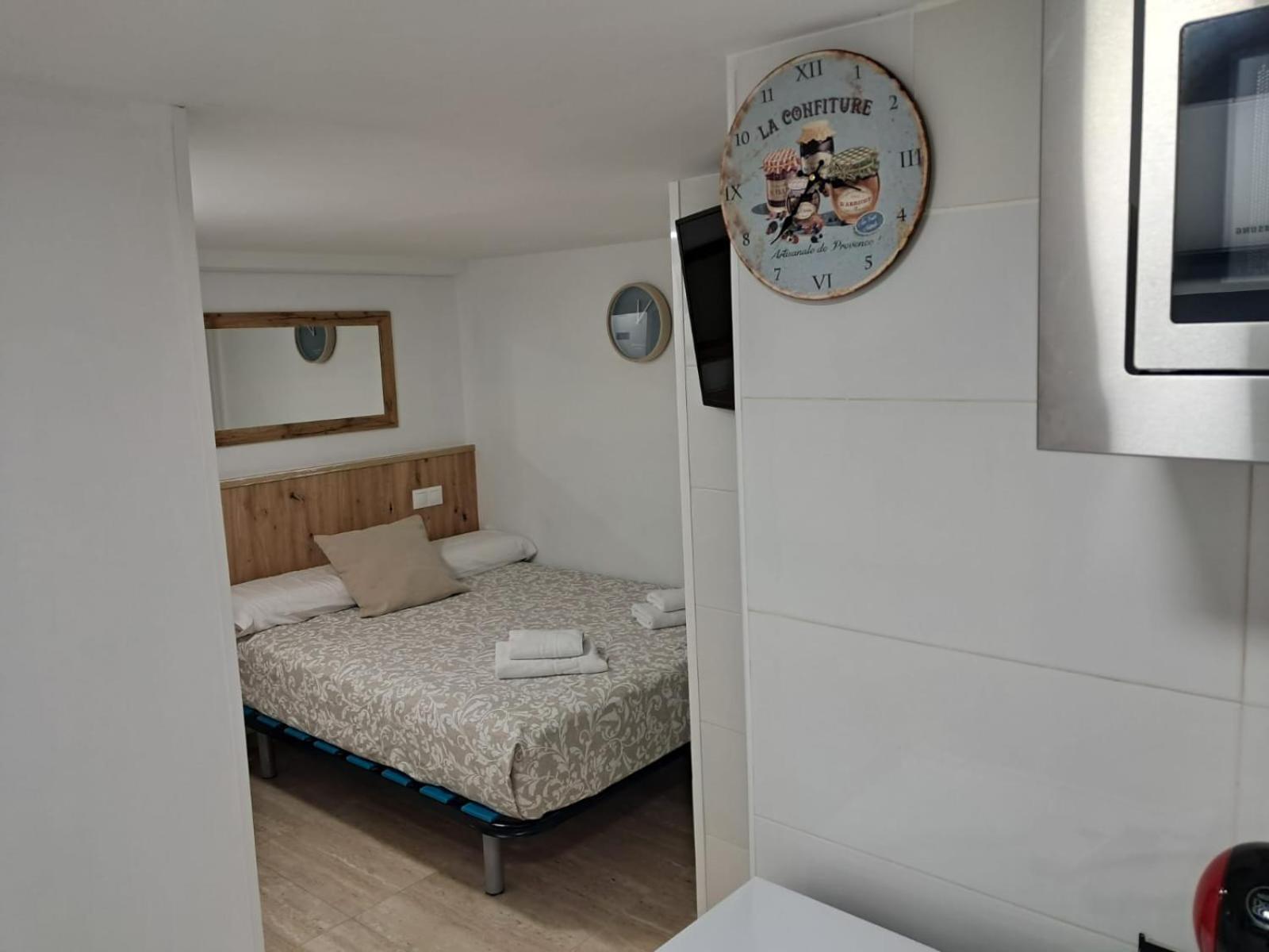 New Hortaleza Coliving Hotel Мадрид Екстериор снимка