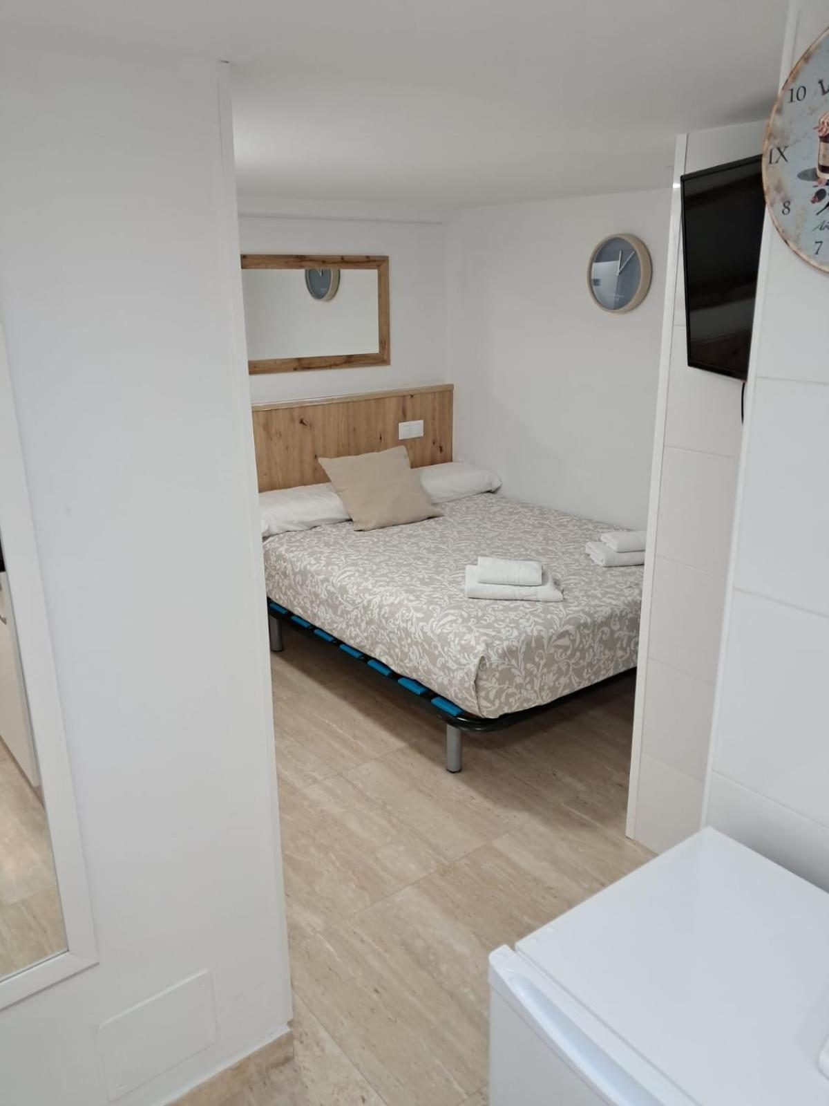New Hortaleza Coliving Hotel Мадрид Екстериор снимка